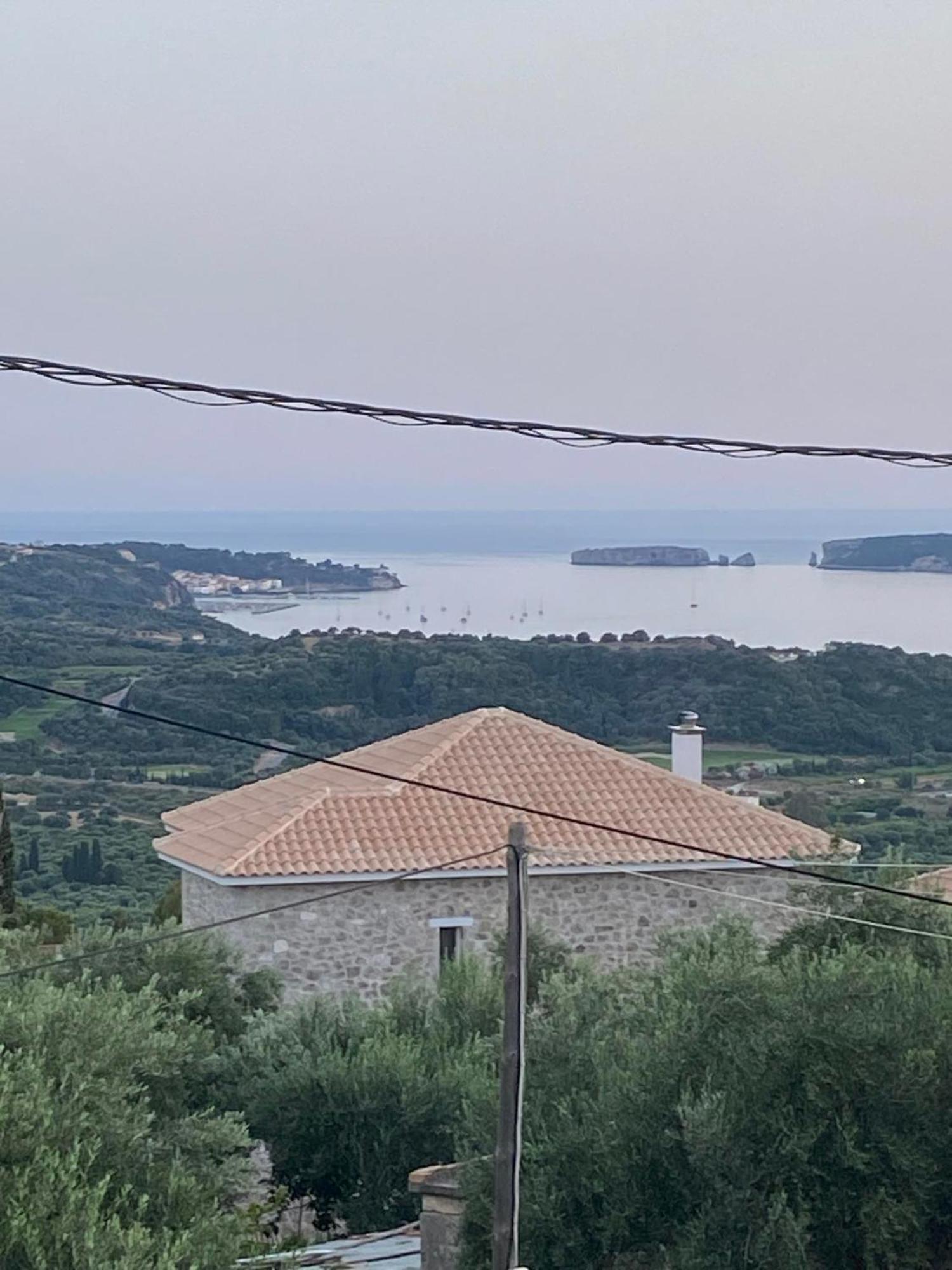 Golden Navarino'S Sunset Pylos Extérieur photo